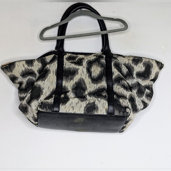 Vivienne Westwood • 1990's leopard tote bag w/ orb lining 🛸 - Picture 2 of 5